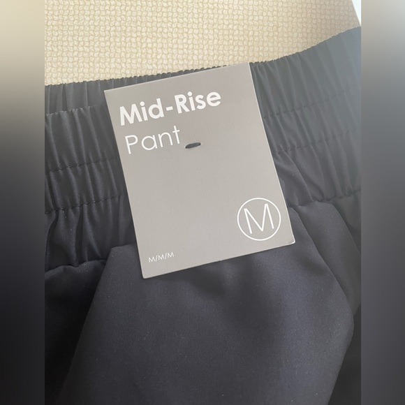 Forever 21 windbreaker joggers - Picture 4 of 4